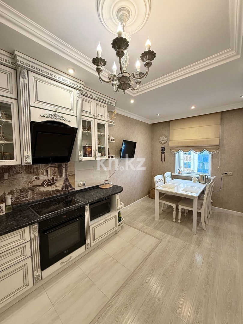 Продажа 4-комнатной квартиры, 106 м², ул. Куанышбаева, дом  9/2 - Продажа квартир в Казахстане фото 13 из 40