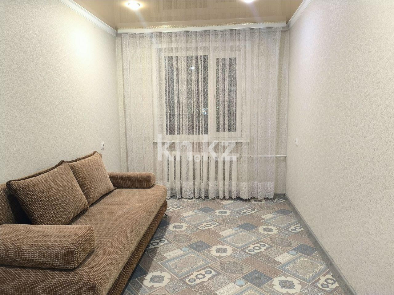 Продажа 4-комнатной квартиры, 76 м², ул. Дюсембекова - Продажа  четырехкомнатных квартир в Караганде фото 3 из 17