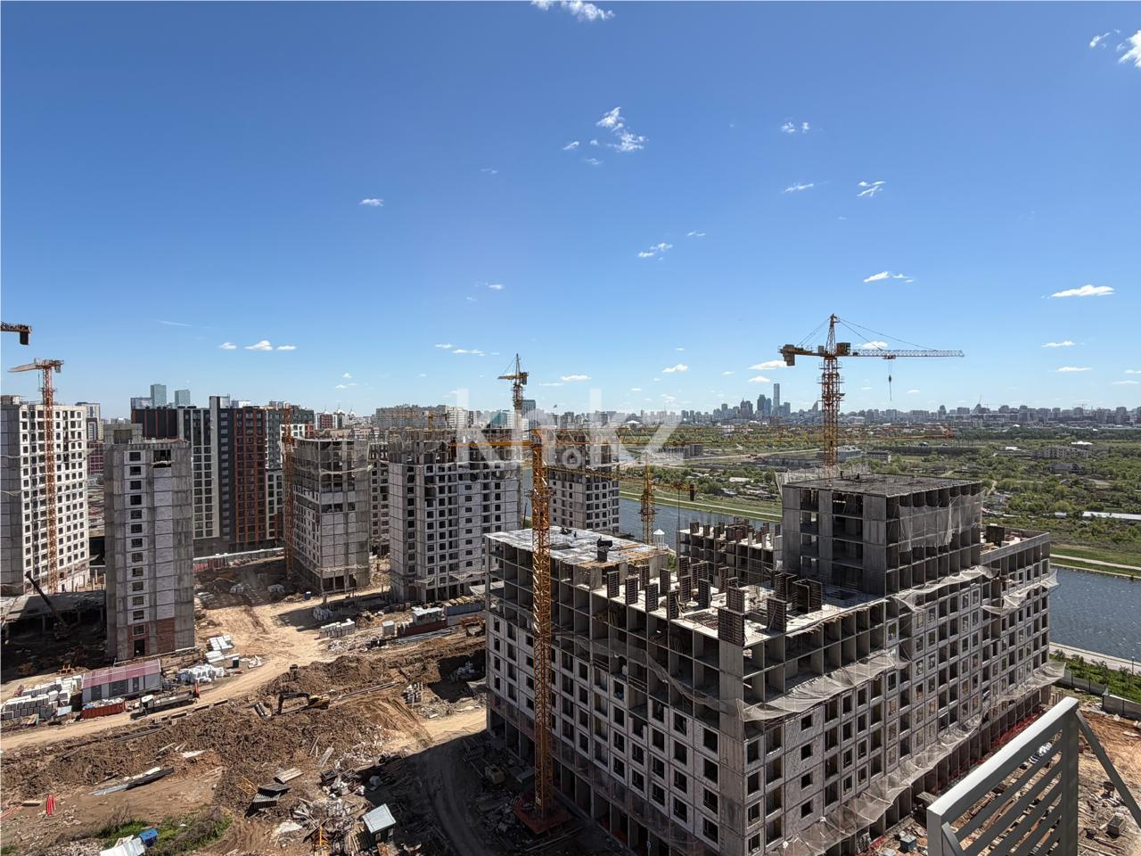 Продажа 2-комнатной квартиры, 42 м² в Астане - фото 11