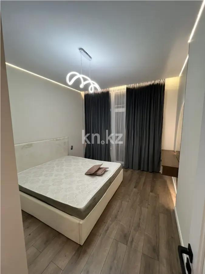Продажа 2-комнатной квартиры, 68 м², пр. Кошкарбаева, дом  10/1 - Продажа квартир в Казахстане фото 1 из 3