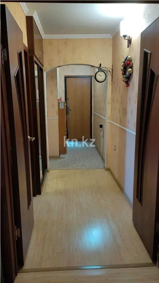 Продажа 3-комнатной квартиры, 60 м², мкр-н 12, дом  14 в Алматы - фото 7