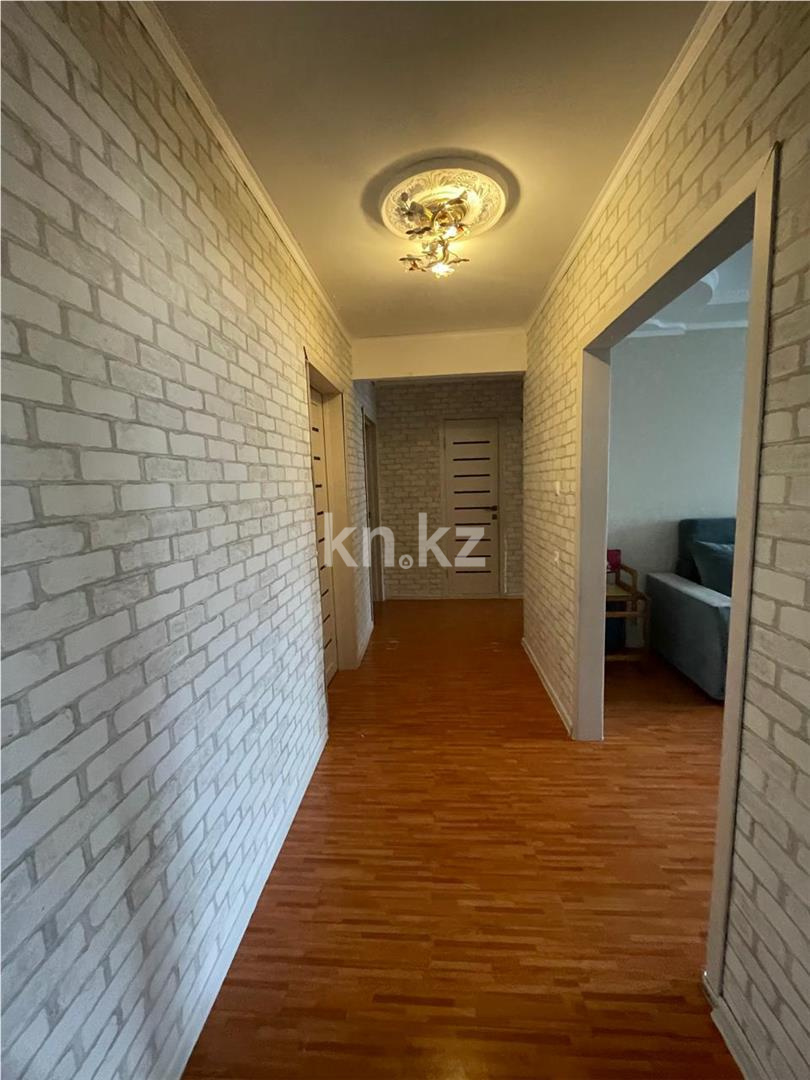 Продажа 4-комнатной квартиры, 82 м², ул. 70 квартал в Темиртау - фото 8