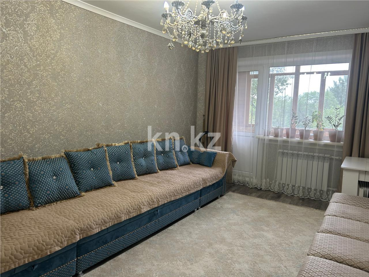 Продажа 3-комнатной квартиры, 62 м², 1 кв-л - Продажа квартир в Караганде фото 1 из 13