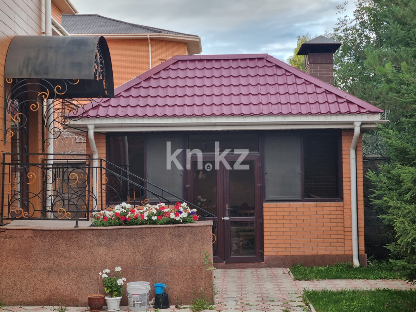 Продажа 7-комнатного дома, 450 м², Комсомольский - Продажа домов, коттеджей в Казахстане фото 9 из 11