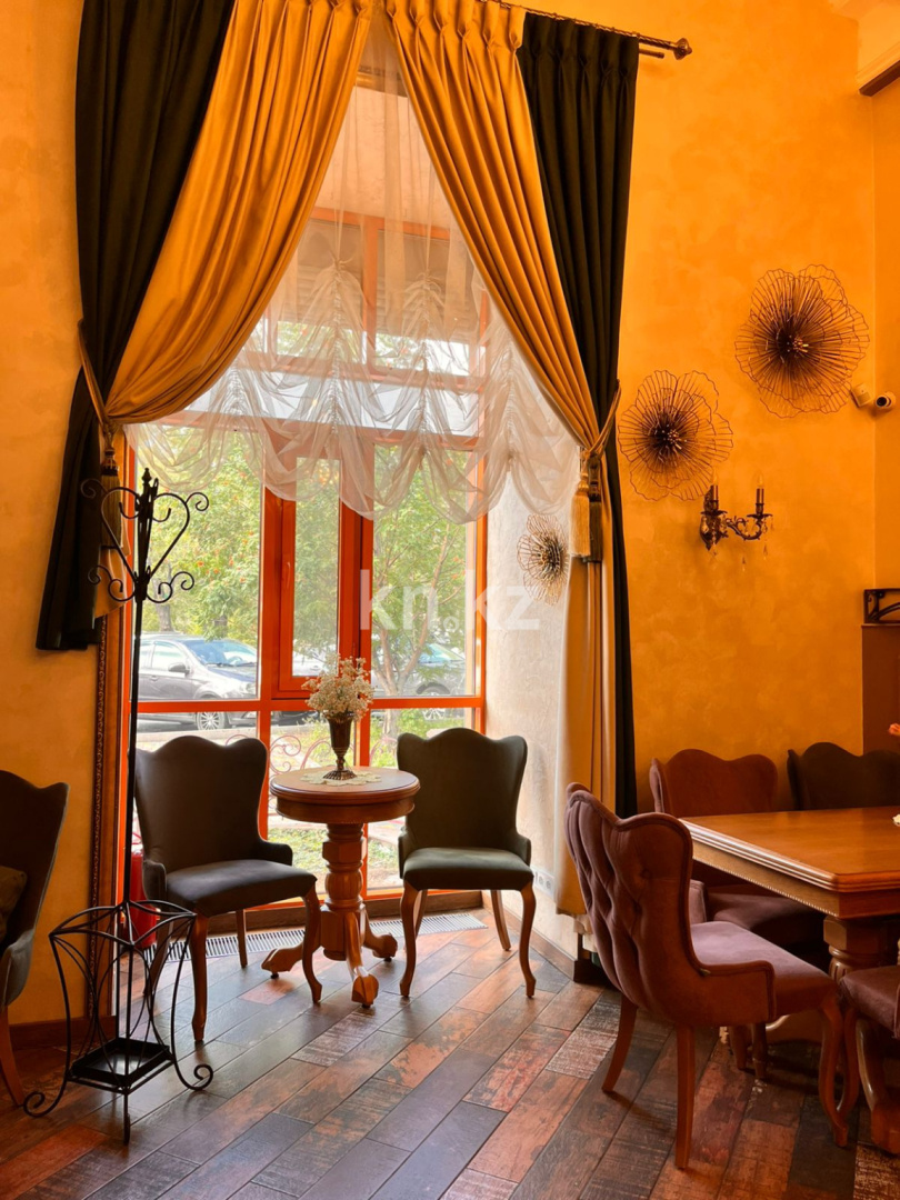 Продажа , 149.5 м², ул. Абая, дом  1 - Продажа офисных и торговых помещений в Караганде фото 7 из 8