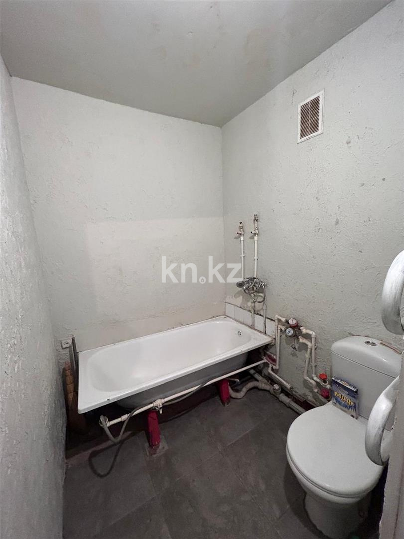 Продажа 1-комнатной квартиры, 30 м², пр. Момышулы в Темиртау - фото 5