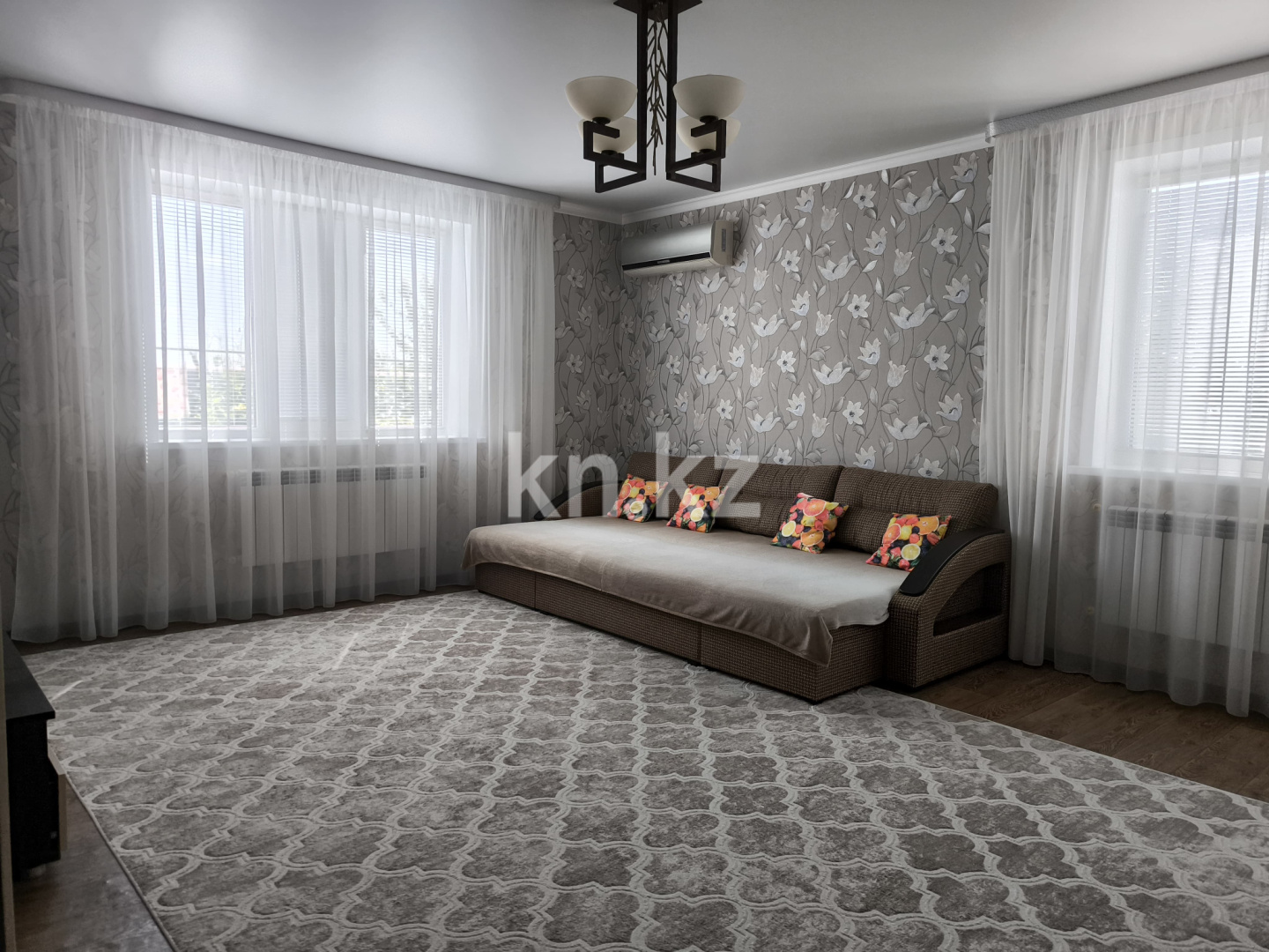 Продажа 5-комнатного дома, 260 м², Назерке, дом  24/1 - Продажа домов, коттеджей в Уральске фото 2 из 10