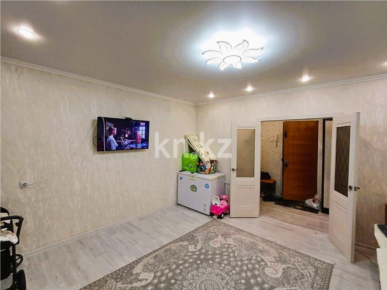 Продажа 2-комнатной квартиры, 54 м², мкр-н Голубые Пруды в Караганде - фото 2