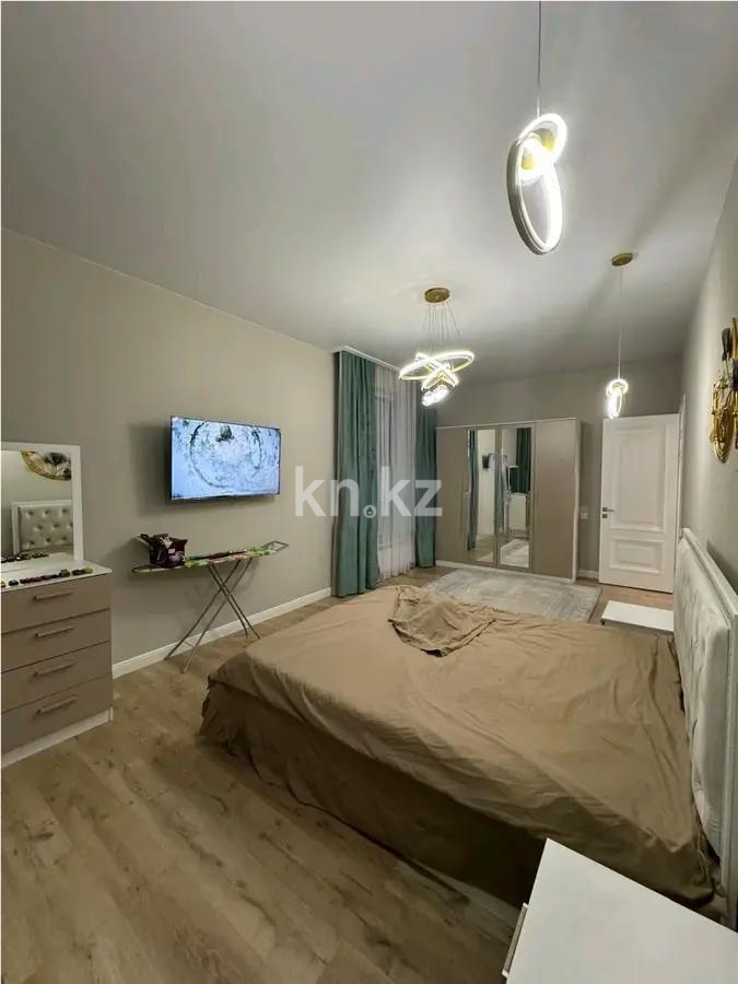 Продажа 2-комнатной квартиры, 70.6 м², ул. Утеген батыра, дом  11в в Алматы - фото 2