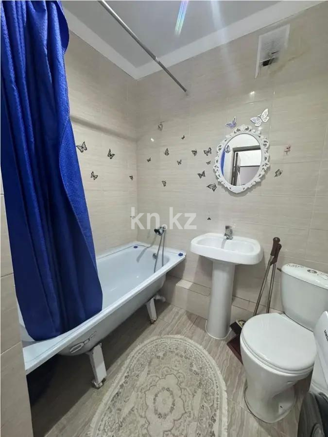 Продажа 1-комнатной квартиры, 37 м², ул. Нажимеденова, дом  37 в Астане - фото 3