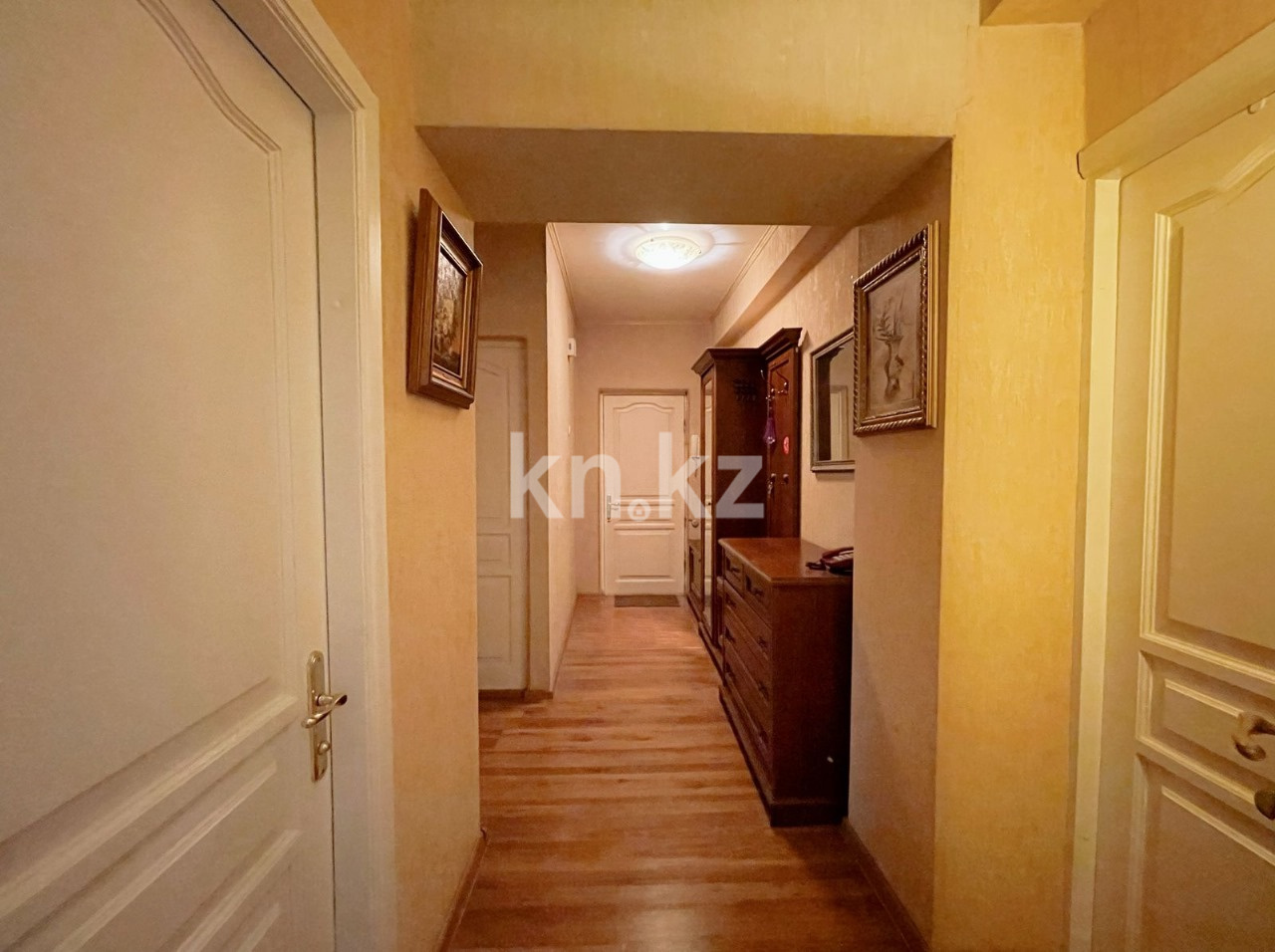 Продажа 2-комнатной квартиры, 53 м², мкр-н Самал-1, дом  13 - ул. Мендикулова в Алматы - фото 13