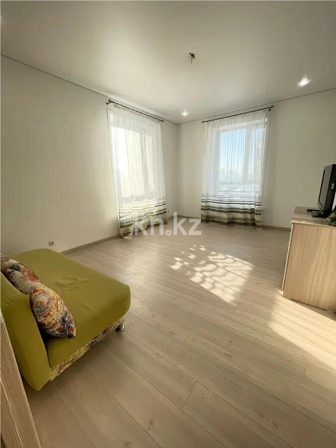 Продажа 1-комнатной квартиры, 50 м² в Астане