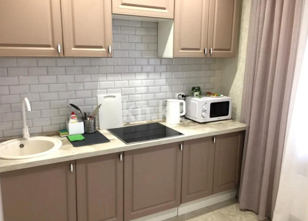 Аренда 1-комнатной квартиры, 31 м², мкр-н Аксай-4, дом  94 - ул. Саина - Аренда квартир помесячно в Алматы с фото фото 3 из 3