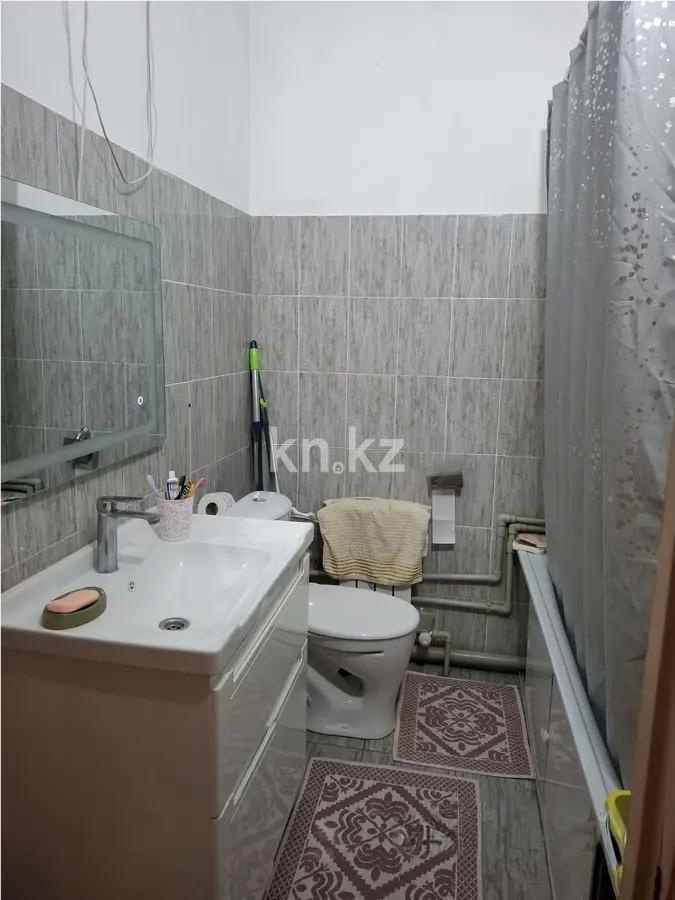 Продажа 2-комнатной квартиры, 66 м², мкр-н 13, дом  10 - Продажа  двухкомнатных квартир в Алматы без посредников с фото фото 4 из 5