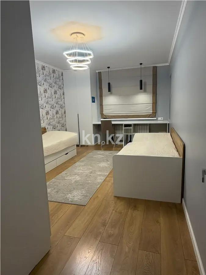 Продажа 3-комнатной квартиры, 120.4 м² в Алматы - фото 3