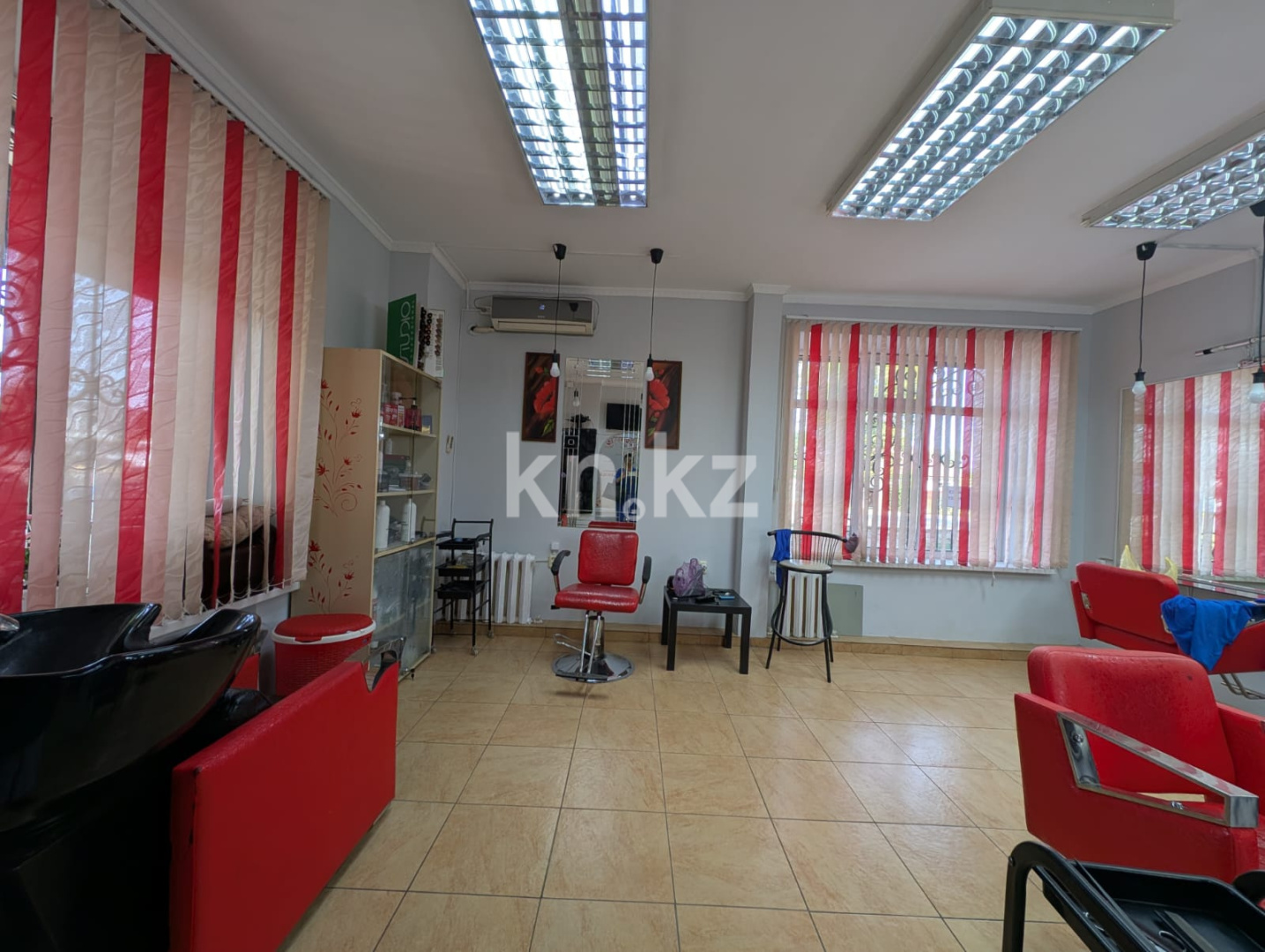 Продажа , 111.4 м², ул. Карбышева, дом  62 - Продажа жилой и коммерческой недвижимости в Уральске фото 11 из 37