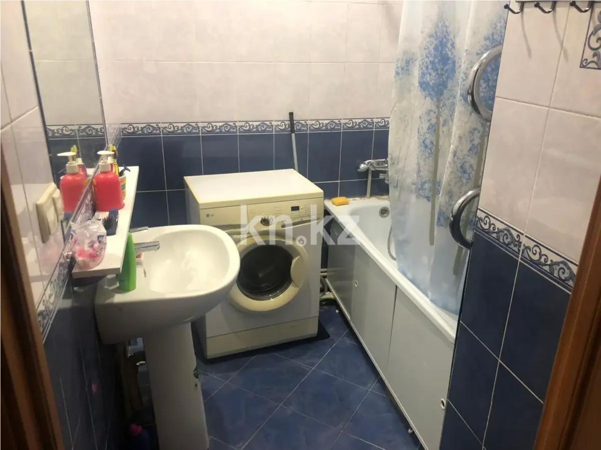 Продажа 3-комнатной квартиры, 80 м², мкр-н Аксай-4, дом  57 в Алматы - фото 4