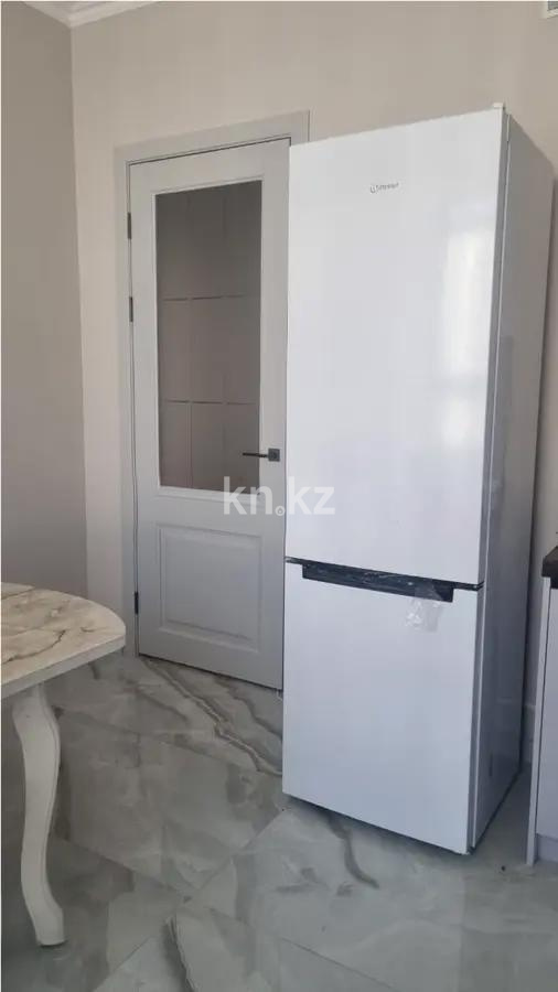 Продажа 2-комнатной квартиры, 71 м², ул. Е-900, дом  2 в Астане - фото 4