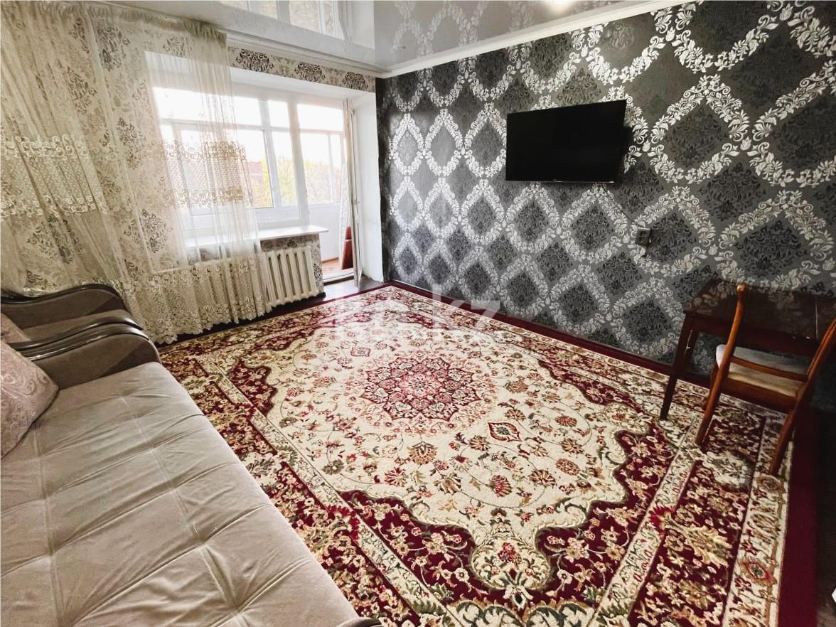 Продажа 4-комнатной квартиры, 75 м², пр. Республики, дом  18 - Продажа  четырехкомнатных квартир в Караганде фото 3 из 24