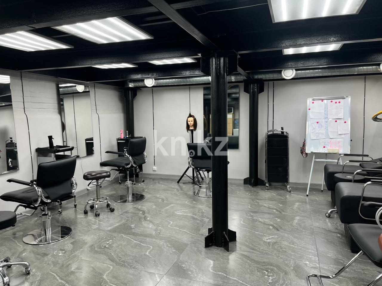 Продажа помещения, 104 м² - Продажа офисных и торговых помещений в Караганде фото 2 из 15