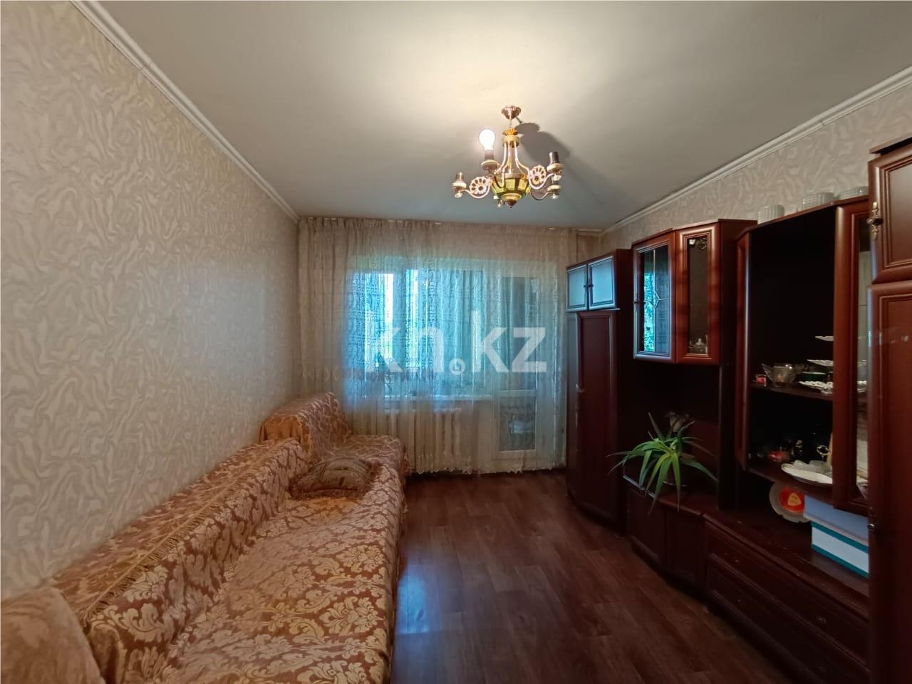 Продажа 2-комнатной квартиры, 44 м², мкр-н 22 в Караганде - фото 8