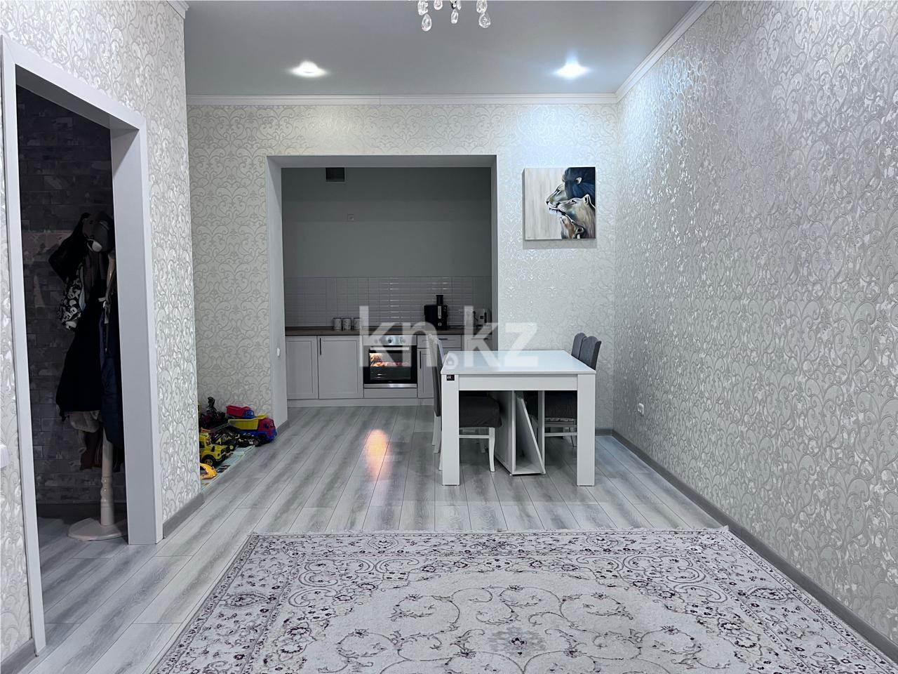 Продажа 2-комнатной квартиры, 57 м², ул. Ашимова - Продажа  двухкомнатных квартир в Караганде фото 5 из 13