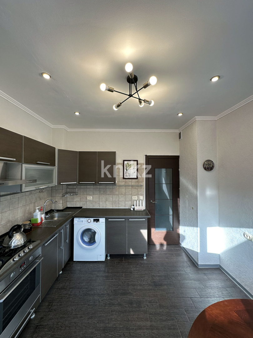 Продажа 2-комнатной квартиры, 60 м², ул. Розыбакиева, дом  145 - ул. Басенова в Алматы - фото 5