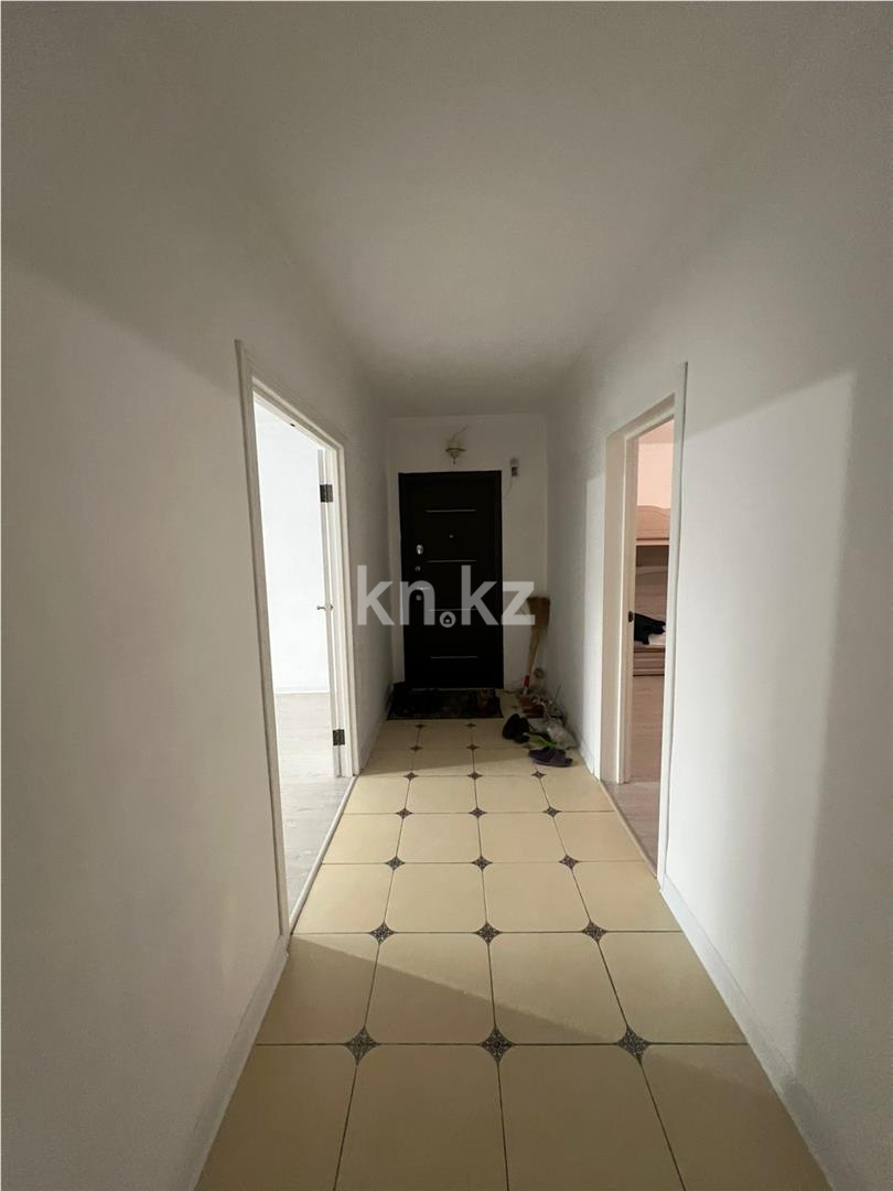 Продажа 3-комнатной квартиры, 72 м², мкр-н Степной-2 - Продажа  трехкомнатных квартир в Караганде фото 11 из 13