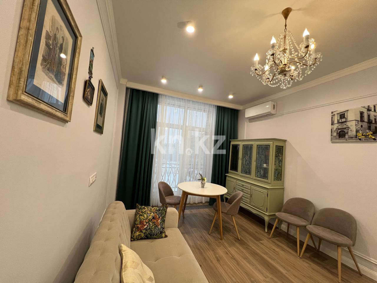 Аренда 2-комнатной квартиры, 65 м², ул. Тыныбаева, дом  6 - ул. Калдаякова - Аренда квартир помесячно в Казахстане фото 1 из 9