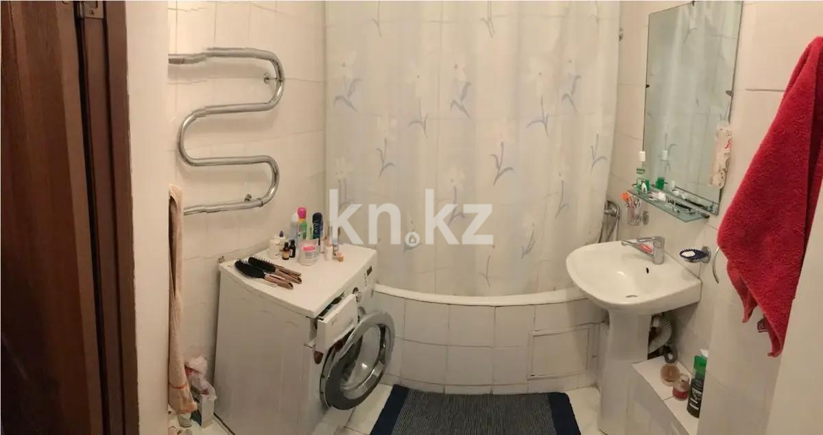 Продажа 3-комнатной квартиры, 64 м², ул. Розыбакиева, дом  143 в Алматы - фото 5