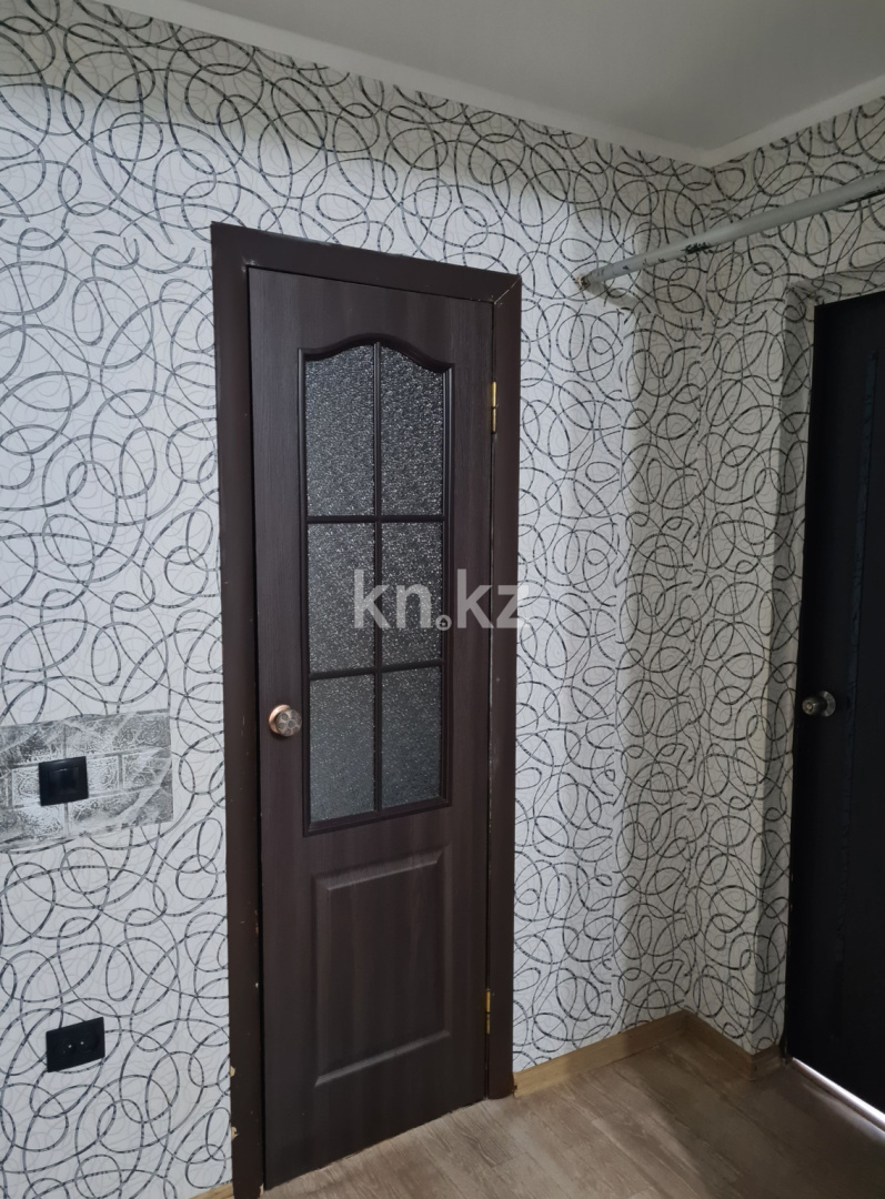 Продажа 3-комнатной квартиры, 58.4 м², ул. Жастар, дом  37/2 - Продажа и аренда недвижимости в Усть-Каменогорске фото 17 из 28