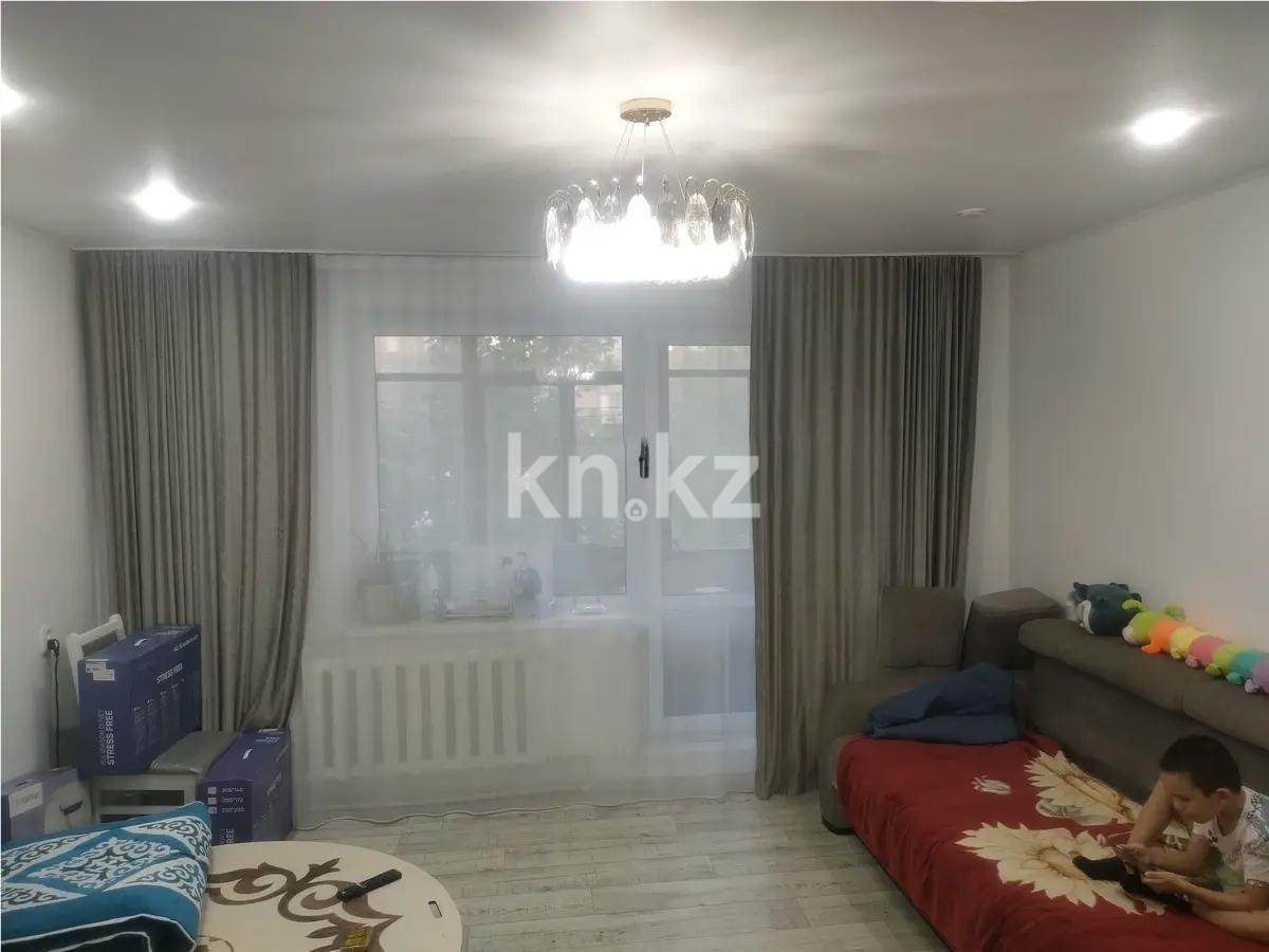 Продажа 1-комнатной квартиры, 42 м², мкр-н Голубые Пруды, дом  9 - Продажа  однокомнатных квартир в Караганде без посредников фото 1 из 5
