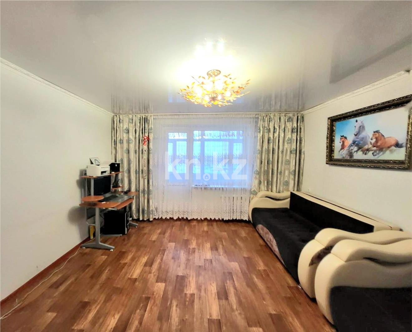 Продажа 2-комнатной квартиры, 53 м² - Продажа офисных и торговых помещений в Атырау фото 1 из 11