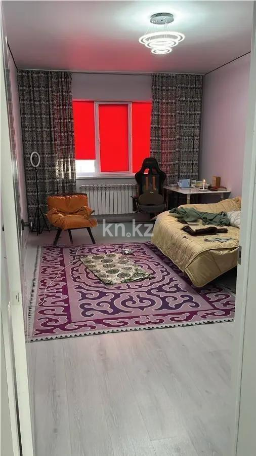 Продажа 1-комнатной квартиры, 46.3 м², ул. Жапсарбаева, дом  68 - Продажа офисных и торговых помещений в Атырау фото 1 из 4