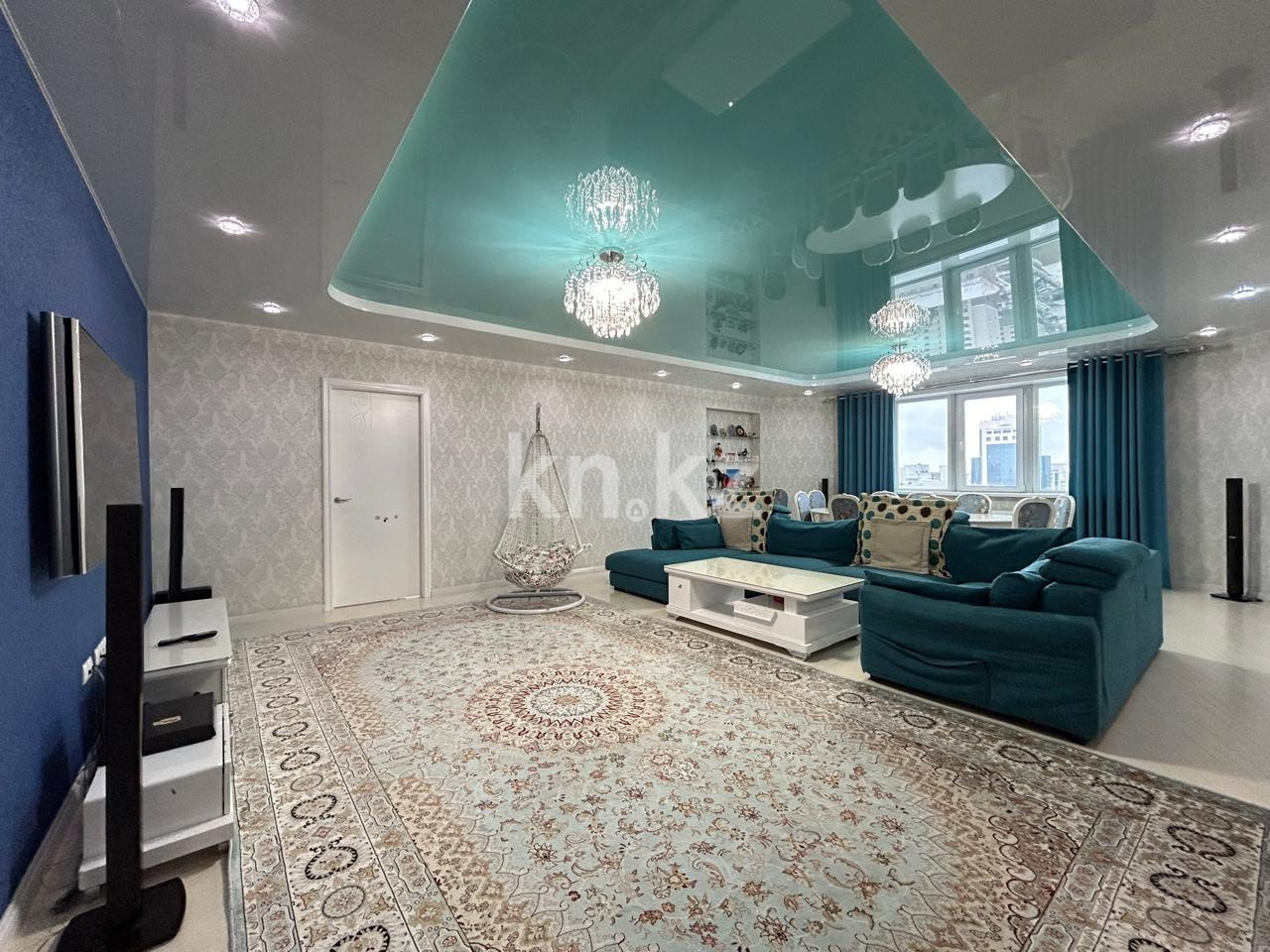 Продажа 5-комнатной квартиры, 202 м², пр. Абая - Продажа  пятикомнатных квартир в Астане с фото фото 1 из 26