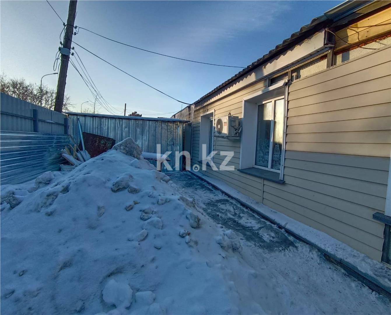 Продажа 3-комнатного дома, 69.4 м² - Продажа домов, коттеджей в Караганде фото 1 из 19