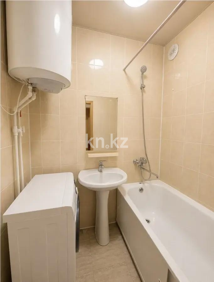 Продажа 3-комнатной квартиры, 71 м² - Продажа трехкомнатных квартир от собственников в Караганде - страница 2 фото 4 из 5