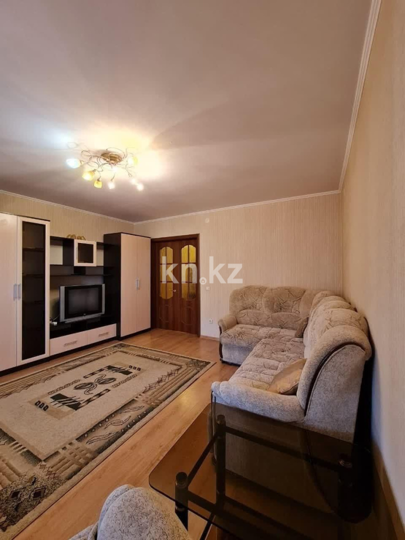 Аренда 1-комнатной квартиры, 37 м², пр. Кабанбай батыра, дом  60 - Балгымбаева - Аренда жилой и коммерческой недвижимости в Астане фото 1 из 3