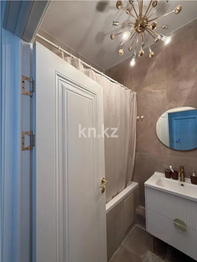 Продажа 2-комнатной квартиры, 46 м², пр. Райымбека, дом  348/1 в Алматы - фото 4