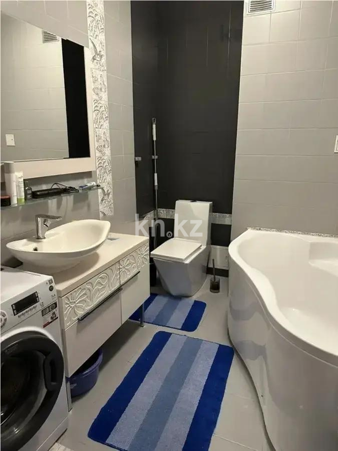 Продажа 2-комнатной квартиры, 62 м² в Алматы - фото 3