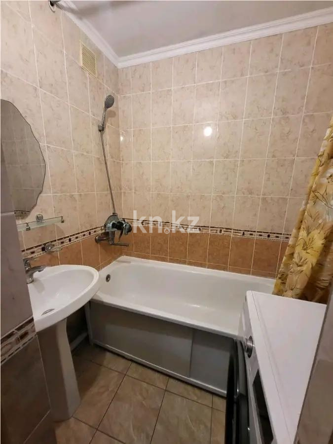 Продажа 3-комнатной квартиры, 60 м², ул. Манаса, дом  11/1 - Продажа  трехкомнатных квартир в Астане без посредников фото 8 из 8