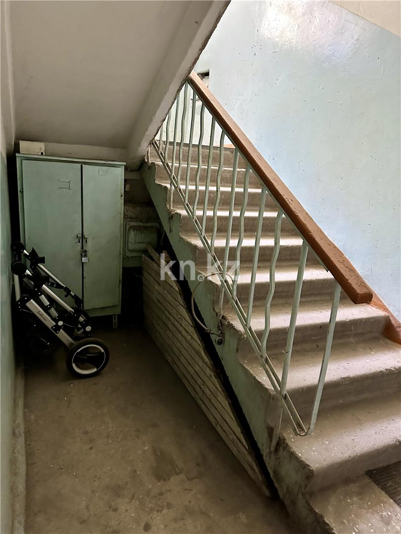 Продажа 4-комнатной квартиры, 79 м², ул. Крылова - Продажа  четырехкомнатных квартир в Караганде фото 24 из 30