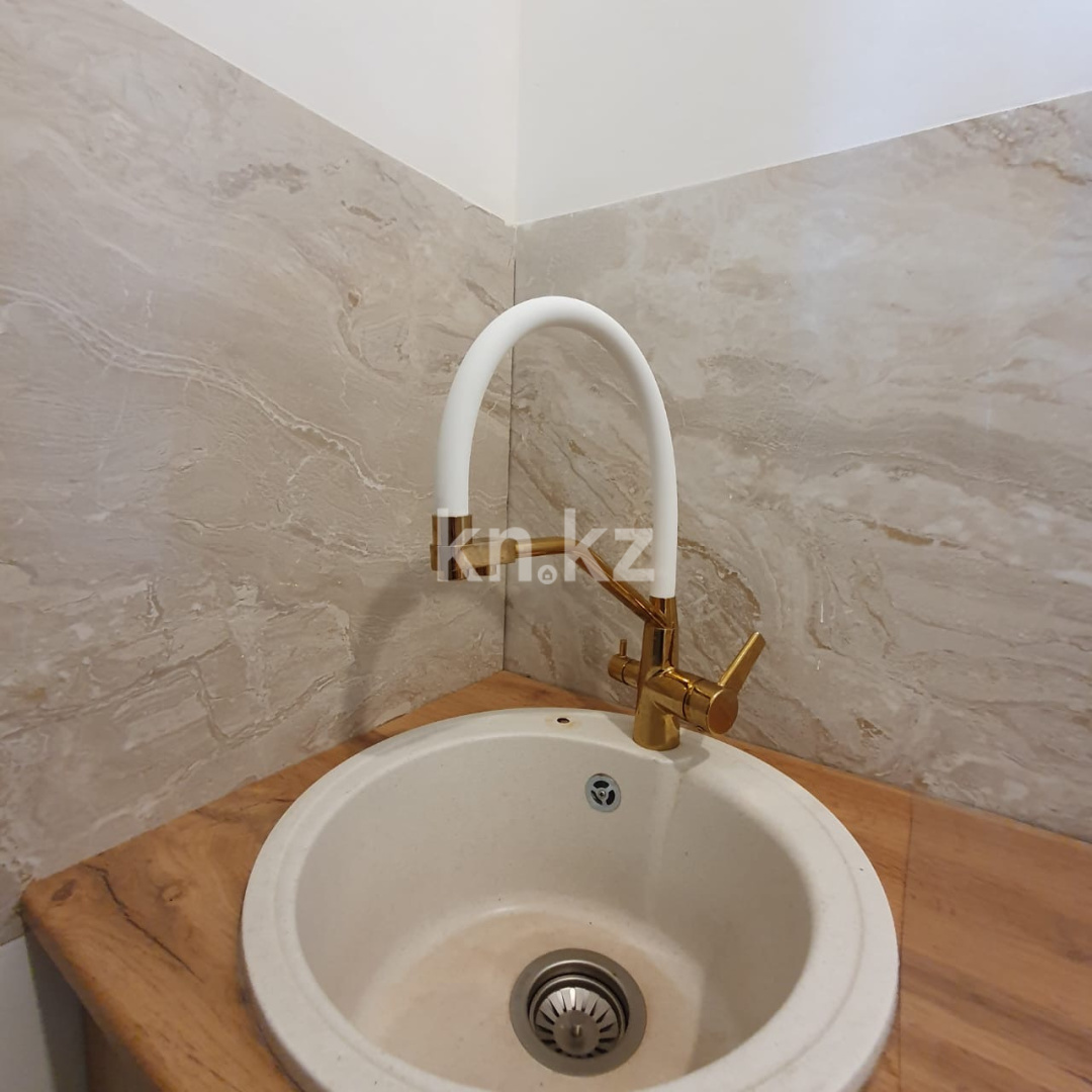 Аренда 2-комнатной квартиры, 60 м², пр. Республики, дом  1/2 - Аренда квартир помесячно в Караганде фото 9 из 12