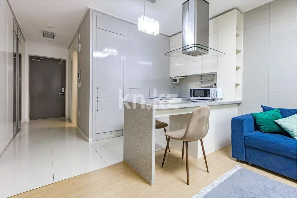 Продажа 1-комнатной квартиры, 45 м², пр. Кошкарбаева, дом  10/1 в Астане - фото 2