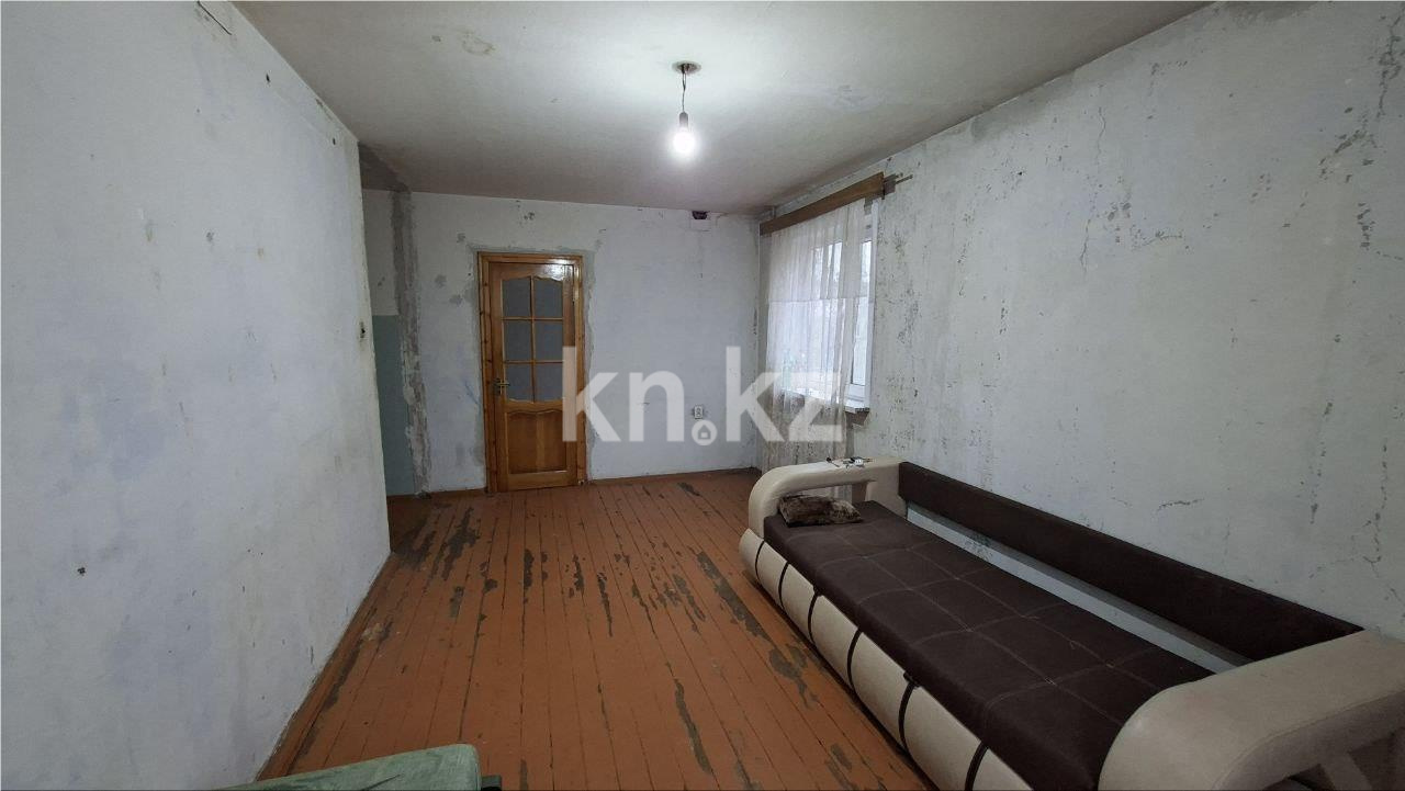 Продажа 3-комнатной квартиры, 55 м², пр. Металлургов - Продажа квартир в Темиртау фото 1 из 14