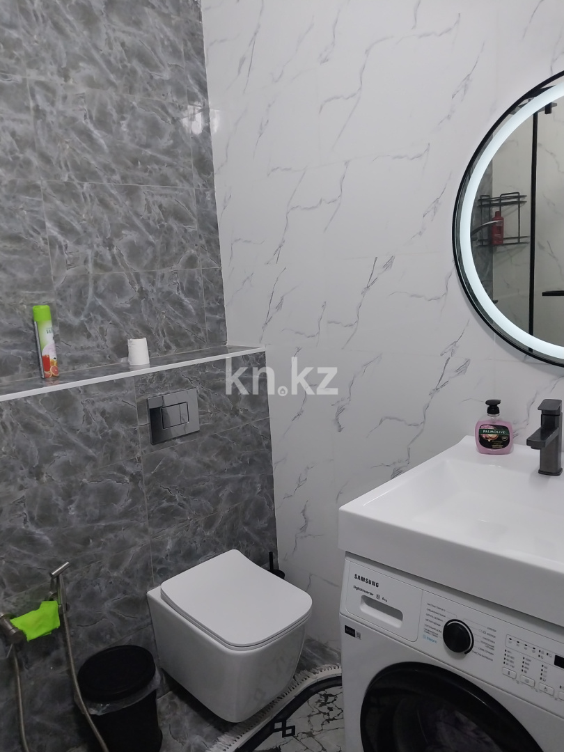 Аренда 2-комнатной квартиры посуточно, 50.6 м², пр. Райымбека, дом  348/1 - ул. Емцова - Аренда  двухкомнатных квартир посуточно в Алматы фото 12 из 17