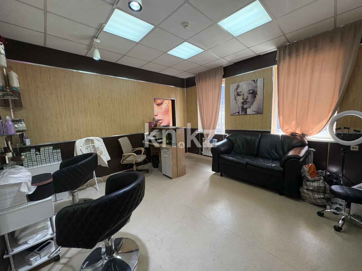 Продажа , 50 м², ул. Иванова-Сокольского, дом  11 - Жарокова Утепова - Продажа действующего бизнеса в Алматы с фото фото 3 из 9