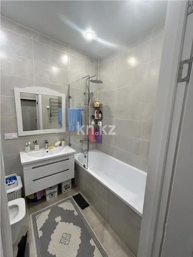 Продажа 2-комнатной квартиры, 63 м², ул. Е-15, дом  13 в Астане - фото 3