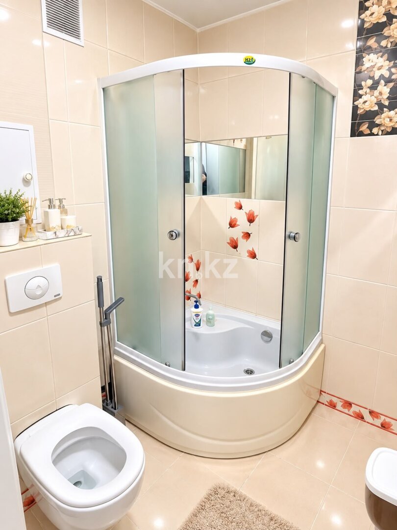 Аренда 1-комнатной квартиры посуточно, 35 м² в Усть-Каменогорске - фото 4