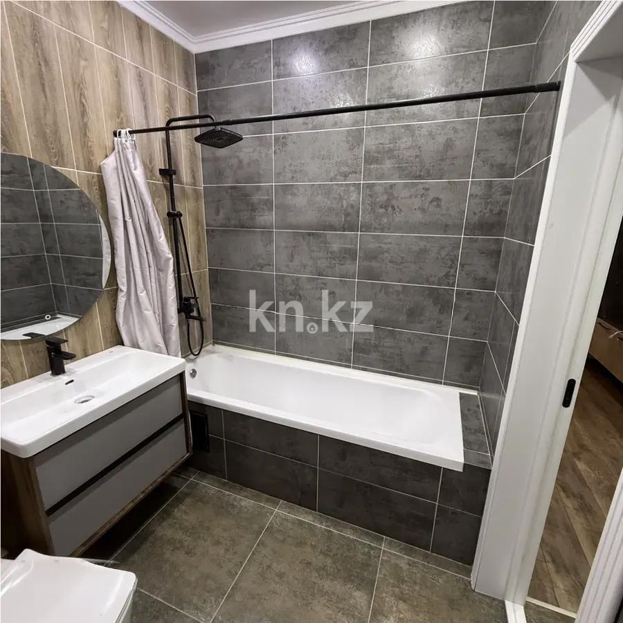 Продажа 2-комнатной квартиры, 64 м² в Алматы - фото 4